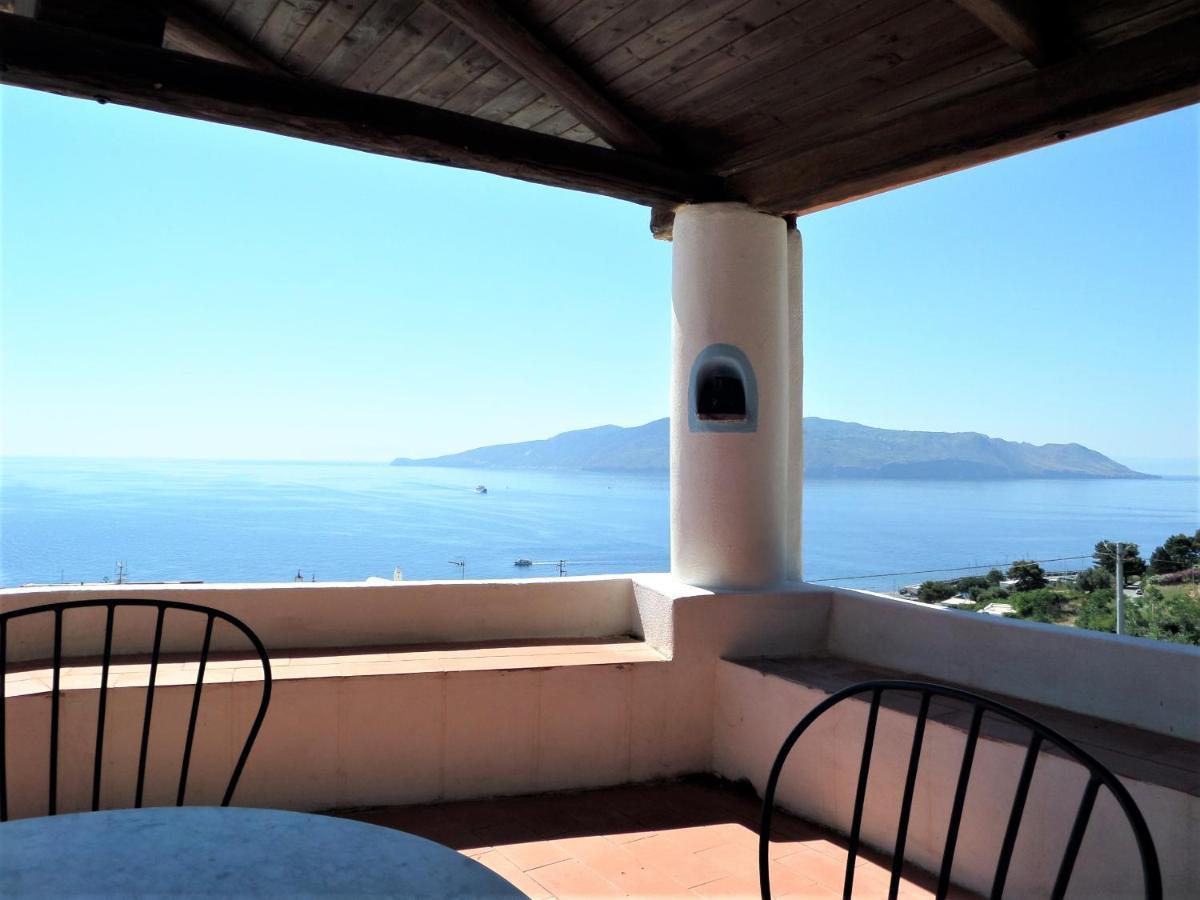 Case Al Mare - Terrazzi Panoramici E Ampio Giardino 산타마리나살리나 외부 사진