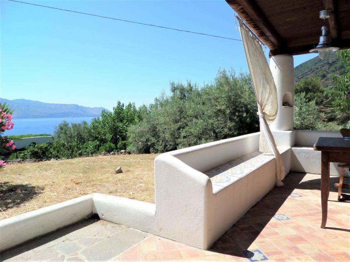 Case Al Mare - Terrazzi Panoramici E Ampio Giardino 산타마리나살리나 외부 사진
